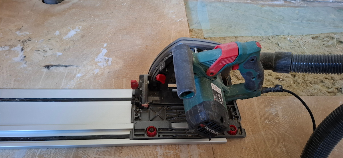 Featured image of post Replacing floorboards: necessary, unglamorous, done